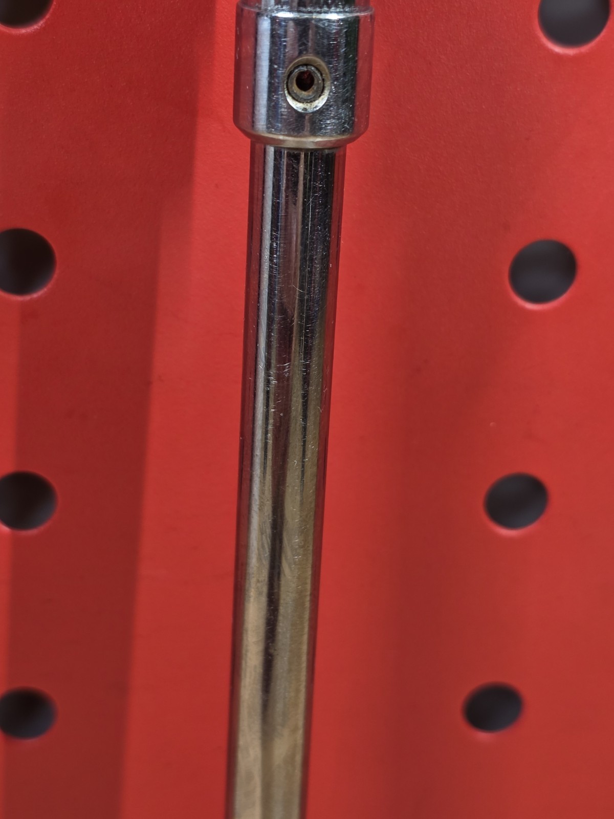 Snap-on Tools TMXKL60 1/4″ Drive 6″ Quick-Release Locking Extension See Details