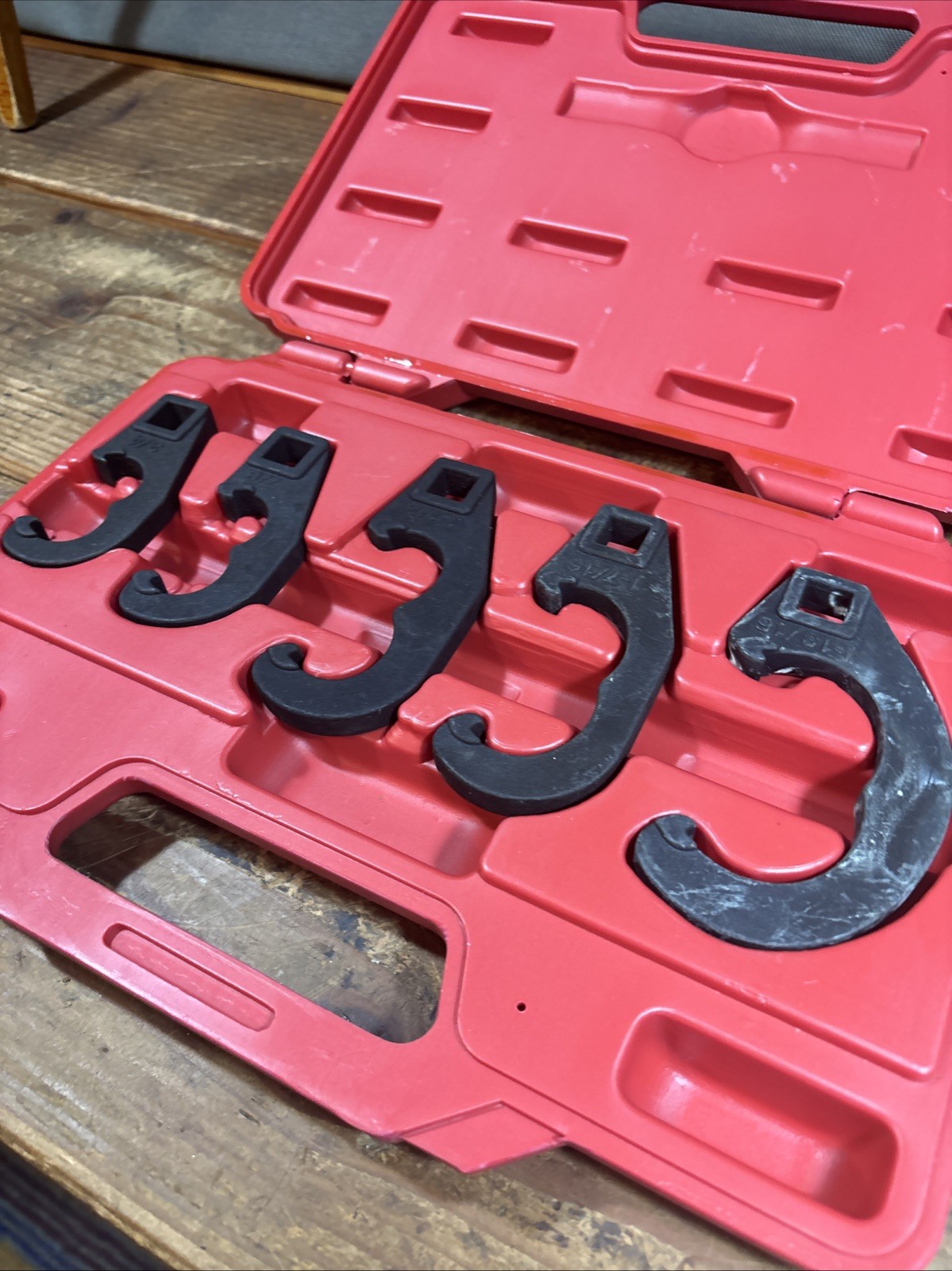 Tie Rod Tool Set See Pictures for Sizes. in Excellent Condition