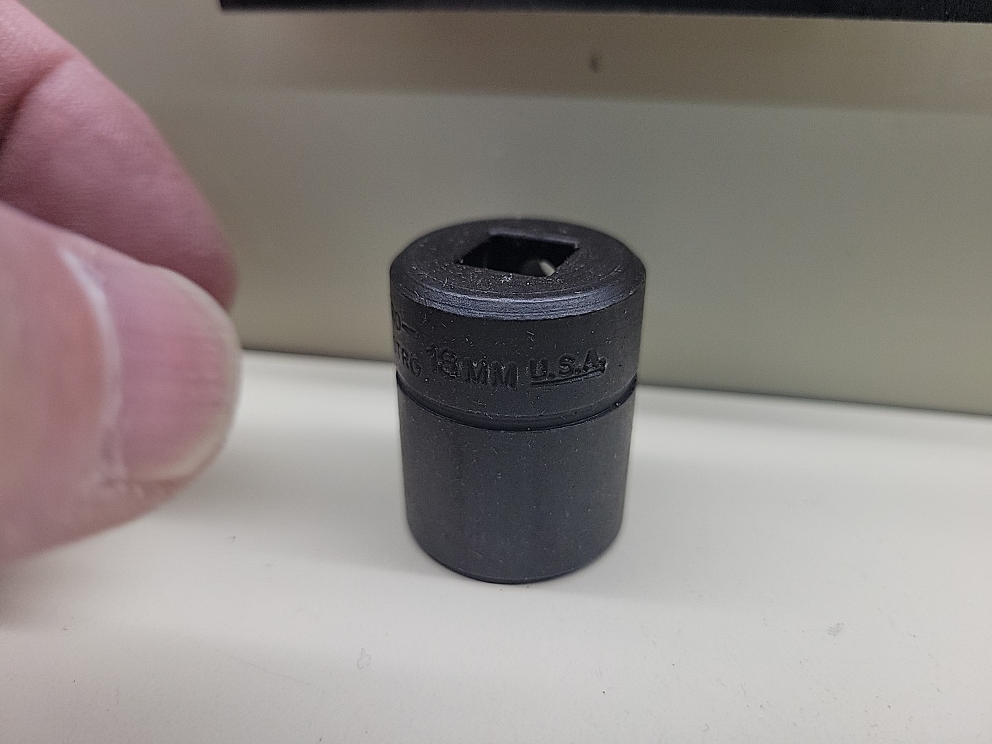 Duro Indestro 18mm IMPACT Socket 3/8 Drive 6 point 45018 New Old Stock USA