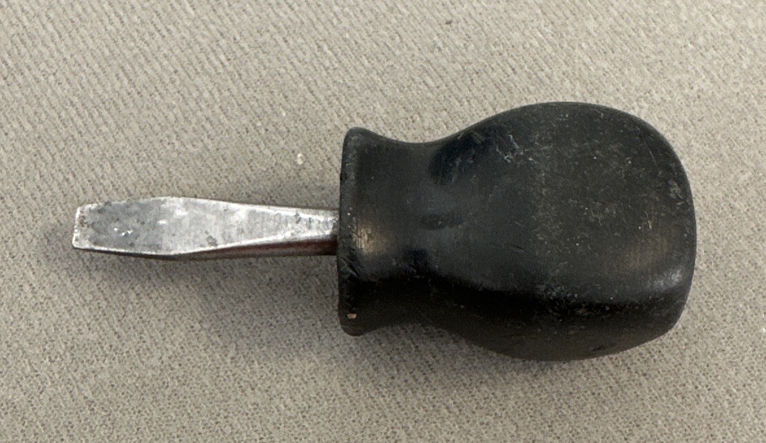 Snap On Tools USA SSD1 1/4″ Blade 1-1/4 inch Shank Stubby Screwdriver