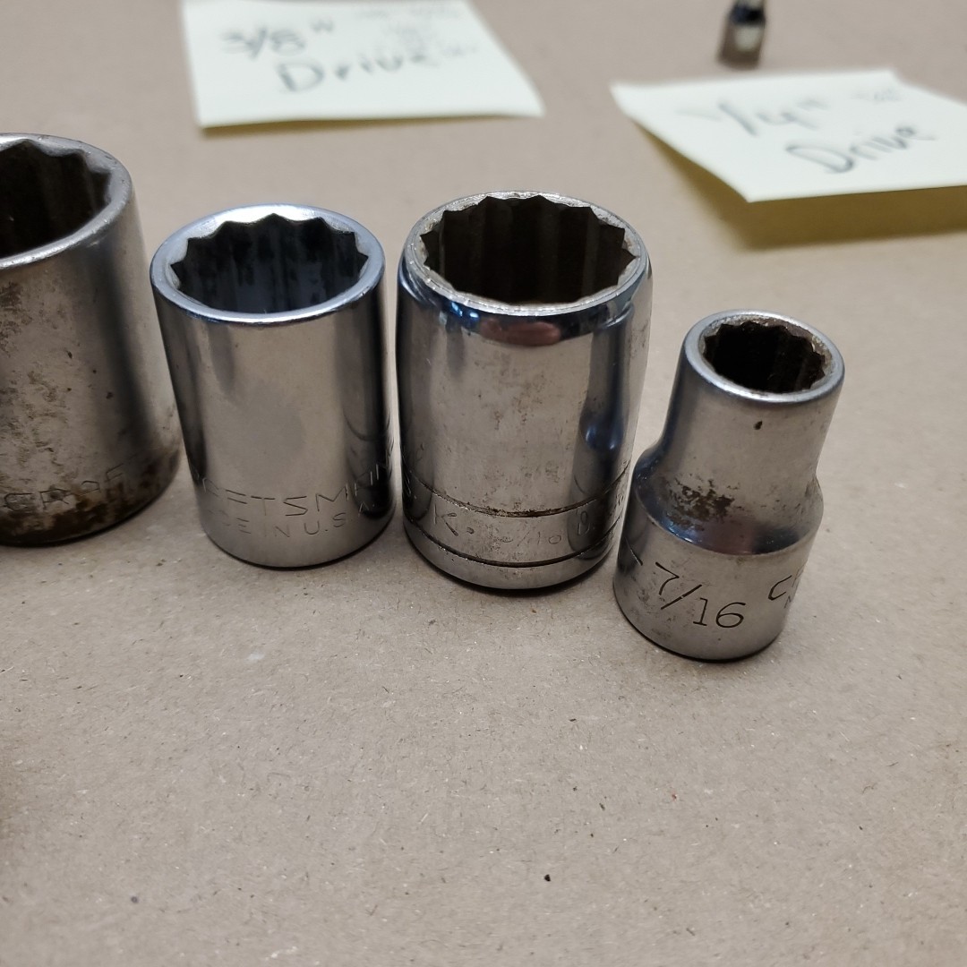 Mixed Lot of 14 Craftsman Blackhawk and SK sockets see pictures