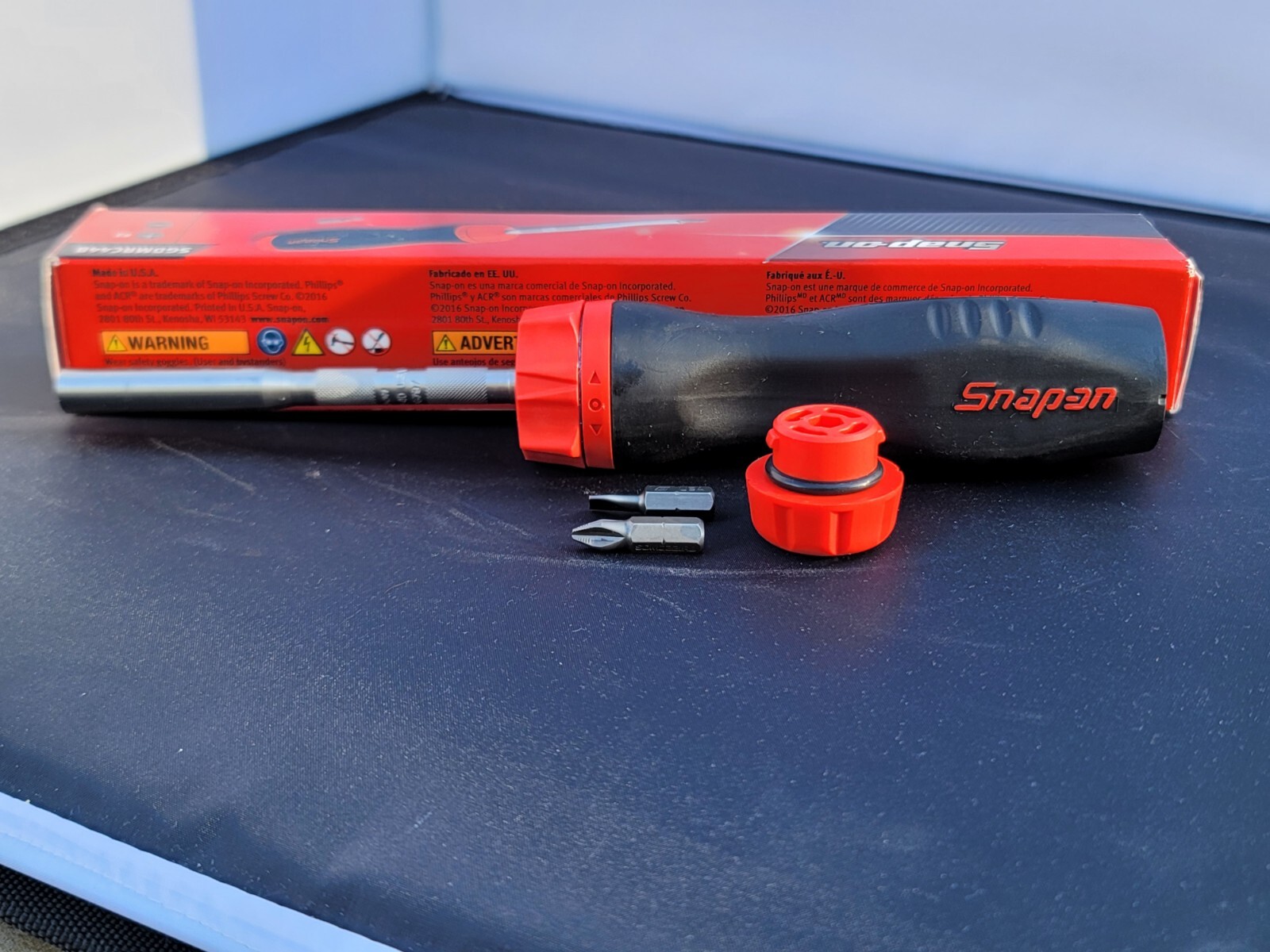 Snap-on Tools NEW RED Soft Grip Ratcheting Screwdriver w/ Bits SGDMRC44B