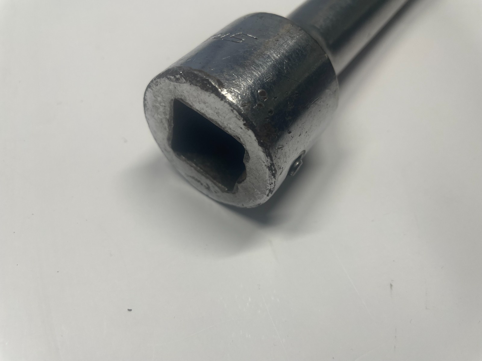 SNAP-ON 3/4″ DRIVE 16″ LONG LOCKING BUTTON EXTENSION #L122
