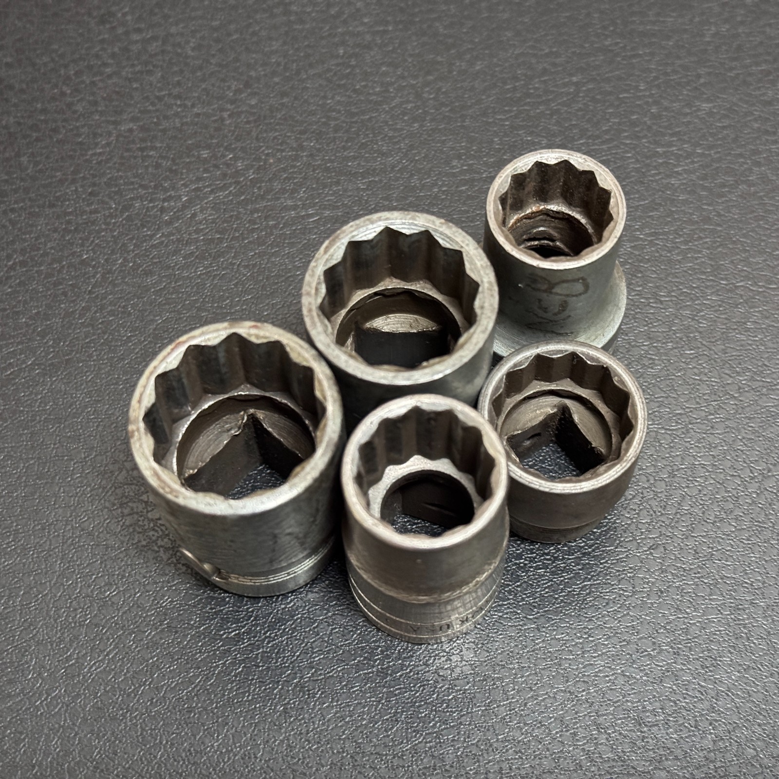 Vintage BLACKHAWK 40124 40122 40116 40118 1/2 Drive 12PT Socket 3/8 DR 30020 USA