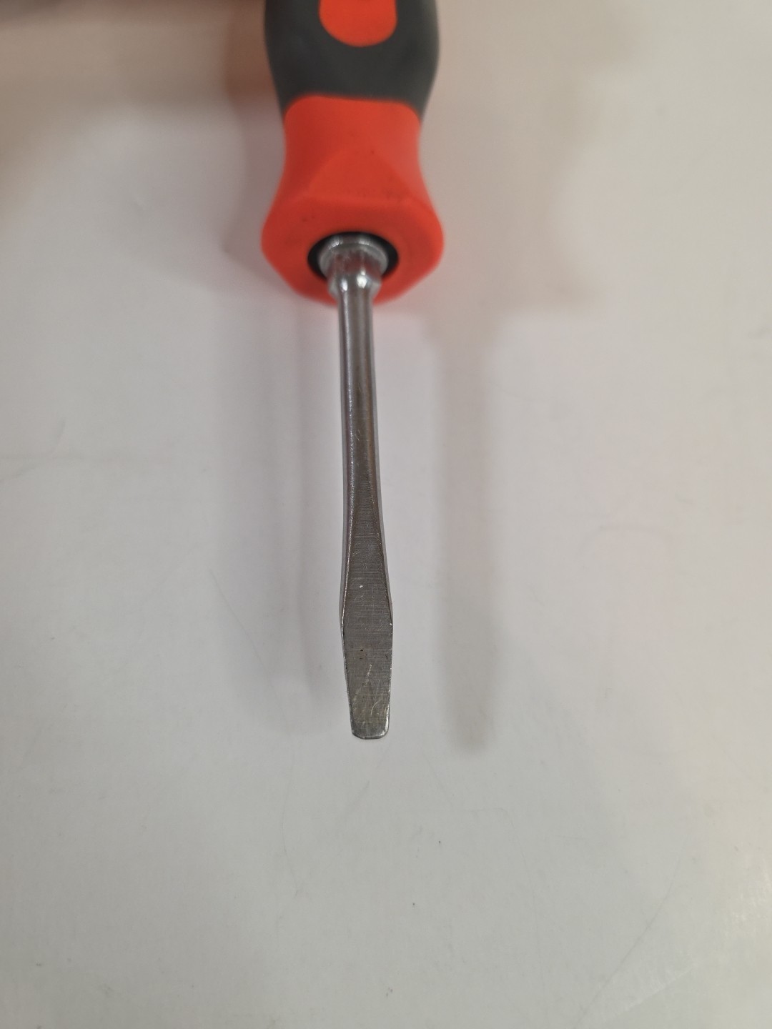 Snap-on Flat Tip 7/32 Blade Instinct Orange Soft Grip Screwdriver SHD2