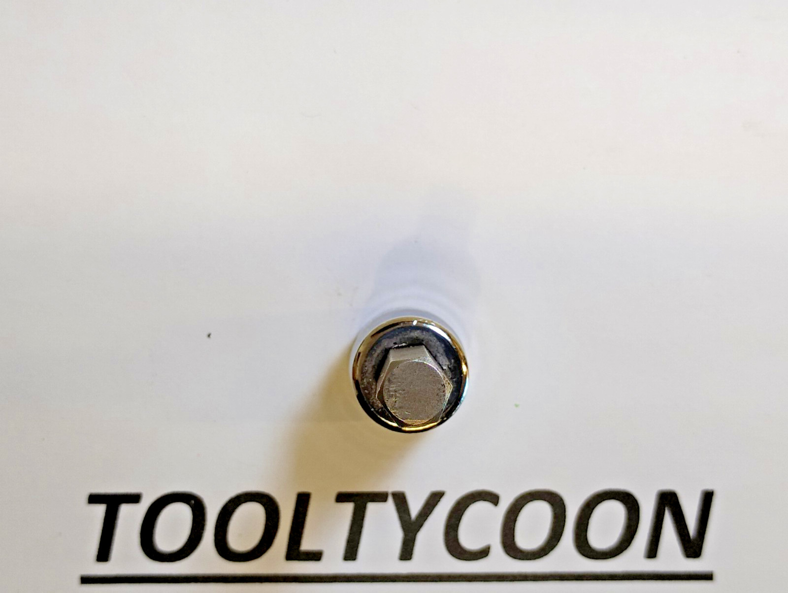 Snap-On Tools USA NEW 3/8″ Drive 5/16″ SAE Standard Hex Bit Chrome Socket FA10E