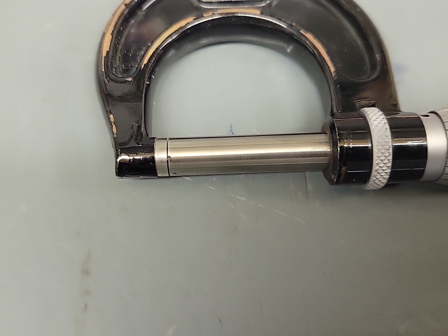 Starrett 436RL 1″ Micrometer Caliper With Ratchet Stop w/Lock Nut NEW OLD STOCK