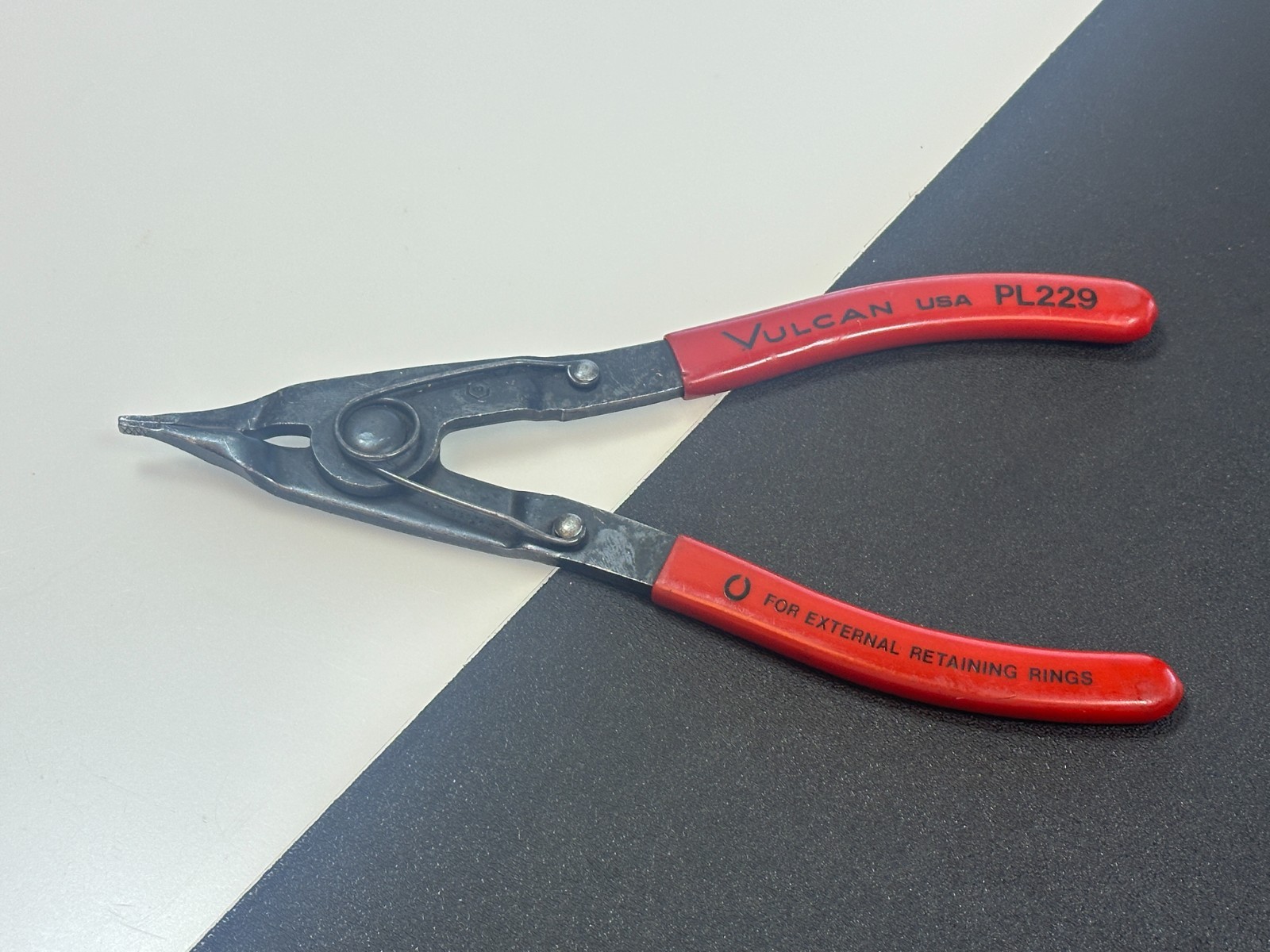 🇺🇸 VULCAN Tools USA (Rare) PL229 External Snap Ring Retaining Clip Pliers, RED