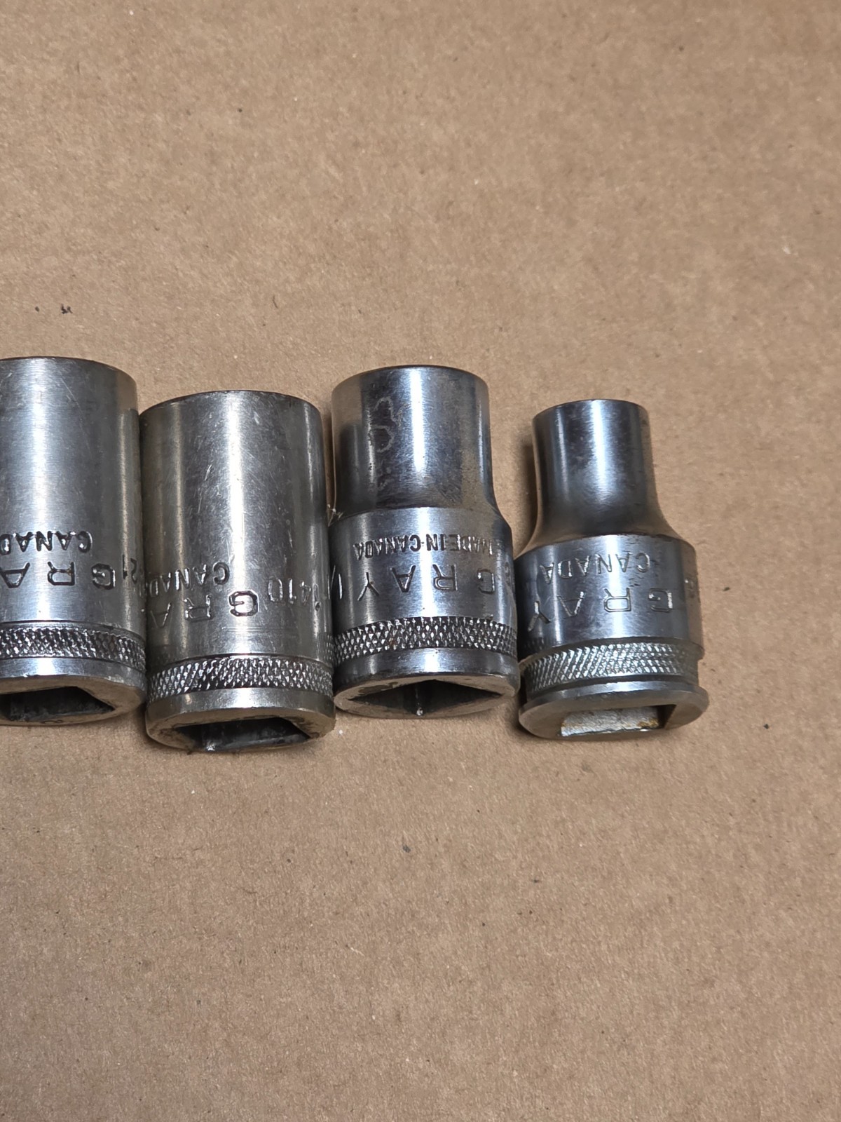 GRAY 10 Piece 1/2″ Drive Socket Set SAE Canada