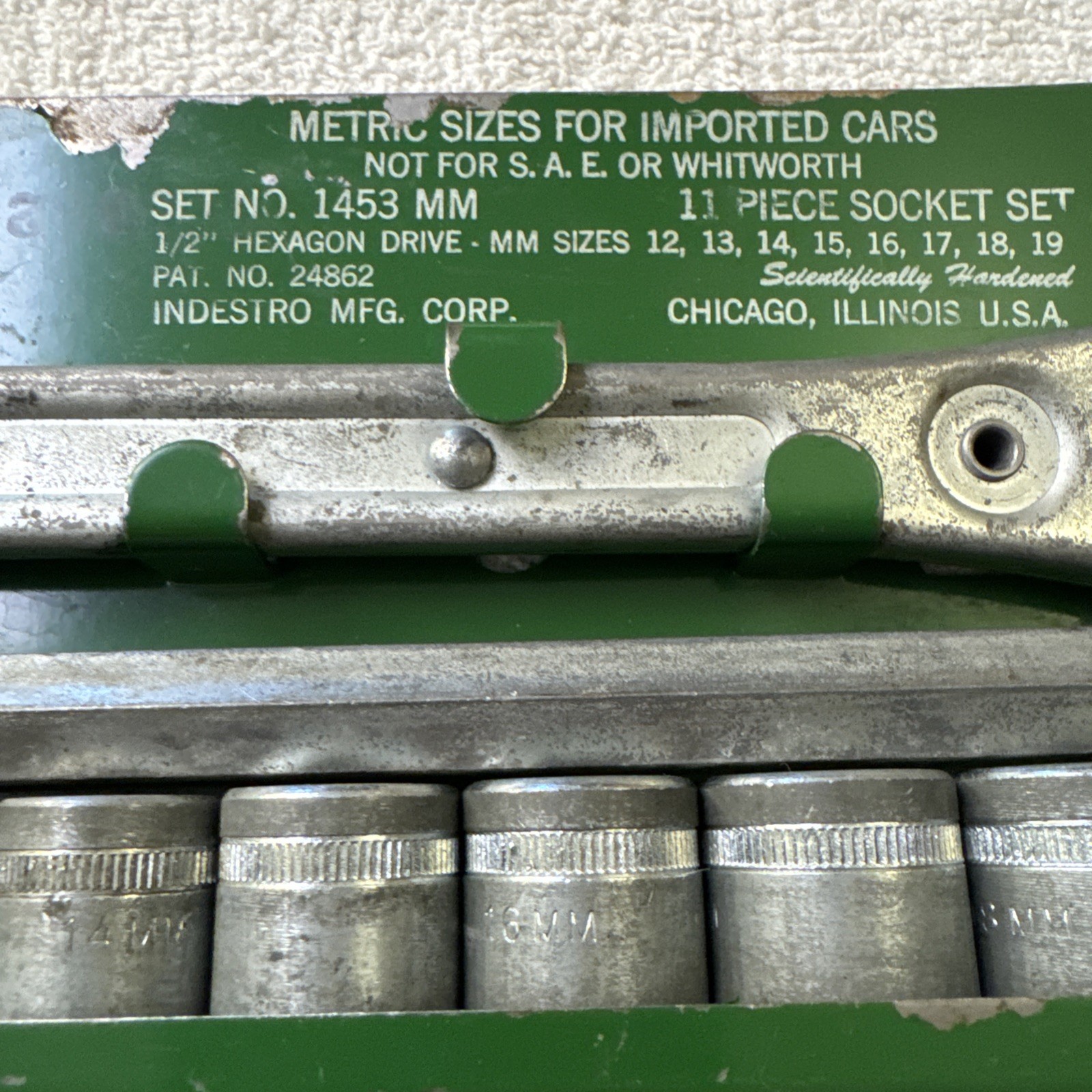 Indestro MFG. CORP. Socket Set No.1453 MM Metric Sizes 11pcs & Stand ( Read )