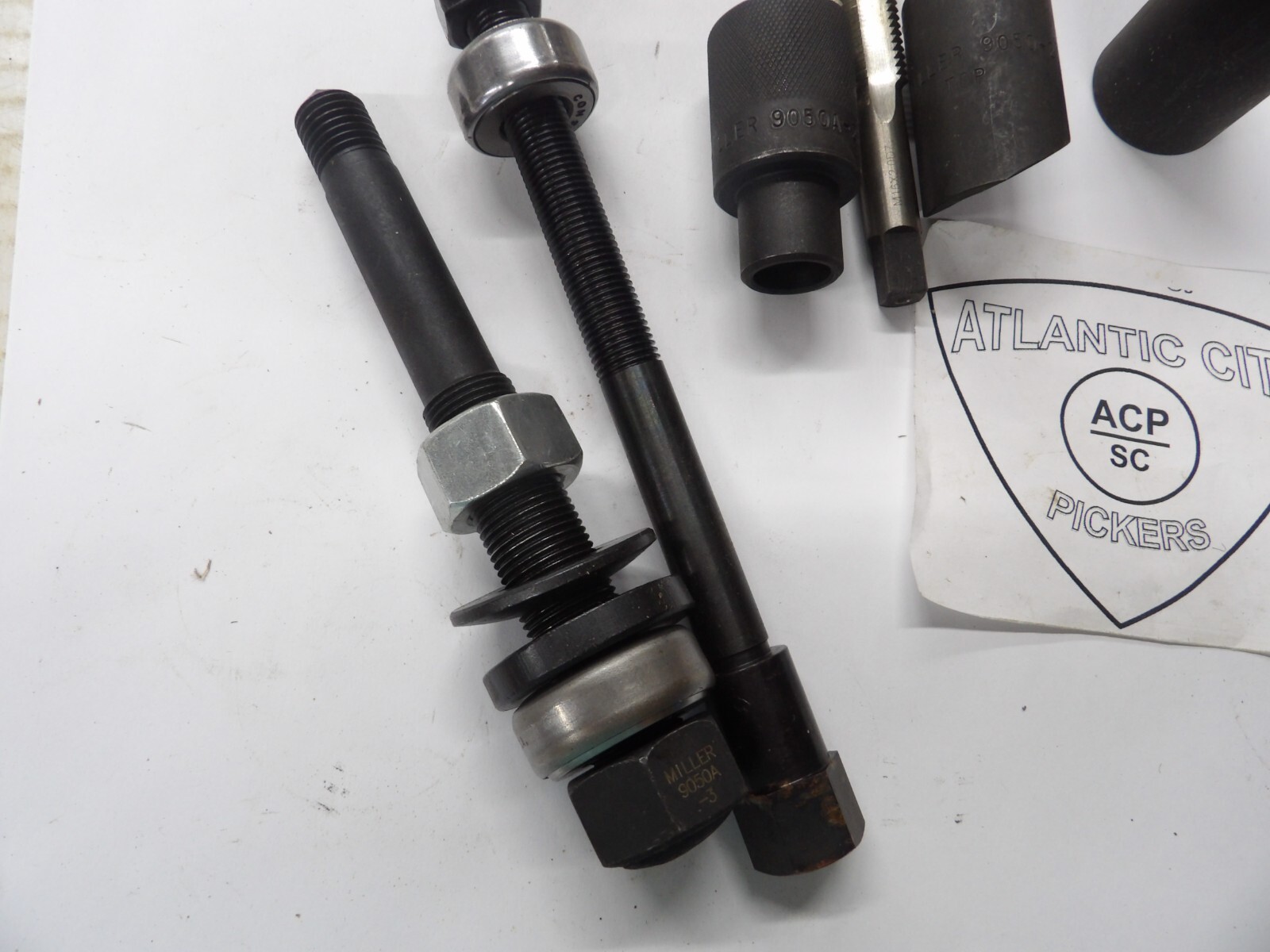 MILLER TOOL 9050A SLEEVE REMOVER / INSTALLER & FORCING SCREW SET