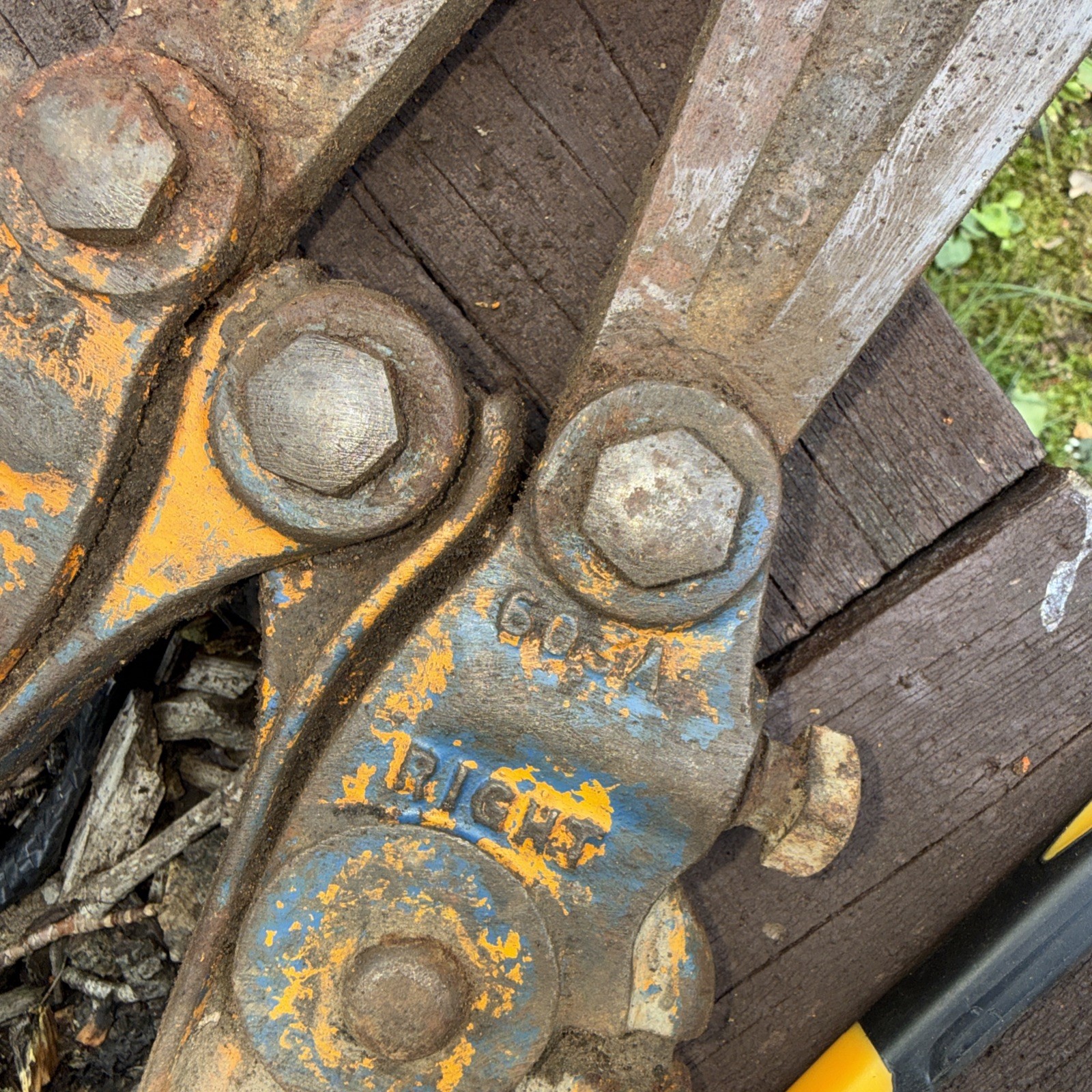 RECORD number 603A Bolt Croppers/Clipper.