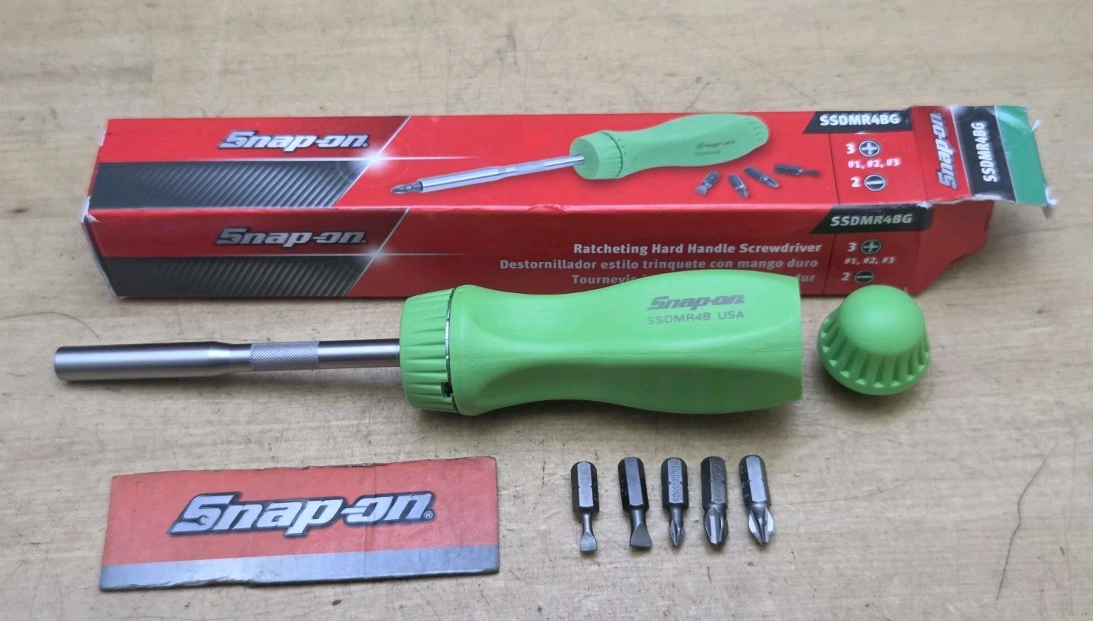 New Snap On SSDMR4BG – Green Magnetic Ratcheting Standard Screwdriver W/ 5 Bits