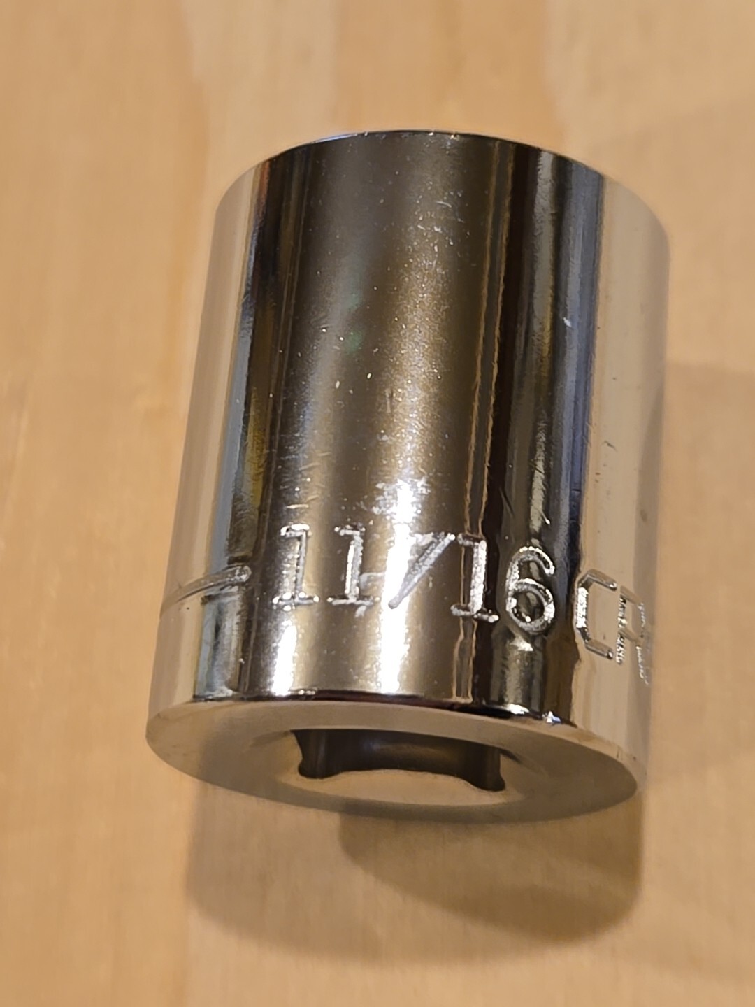 Craftsman 11/16″ 6 Point 3/8″ Drive Shallow Polished Chrome Socket 43006 Z-AL