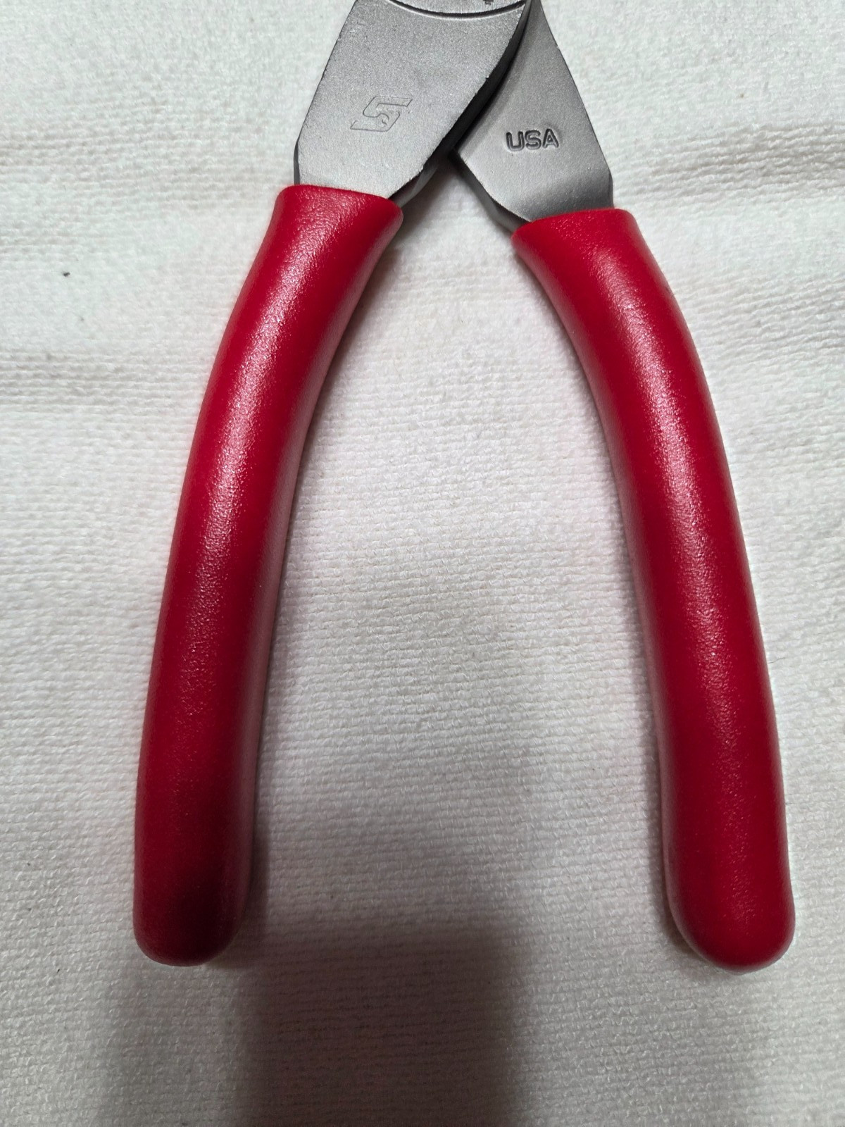 Snap-on Tools USA NEW RED Soft Grip 7″ VectorEdge Diagonal Cutter 87BCF