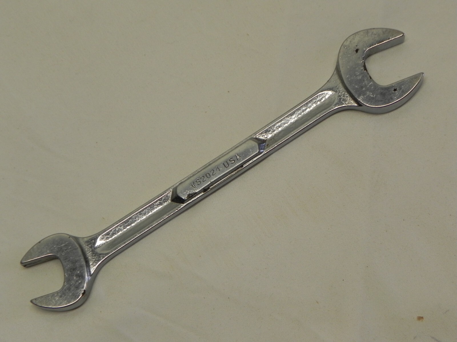 Snap-On VS2024 SAE 5/8» x 3/4» Open End Wrench Measuring 7-7/8» Long
