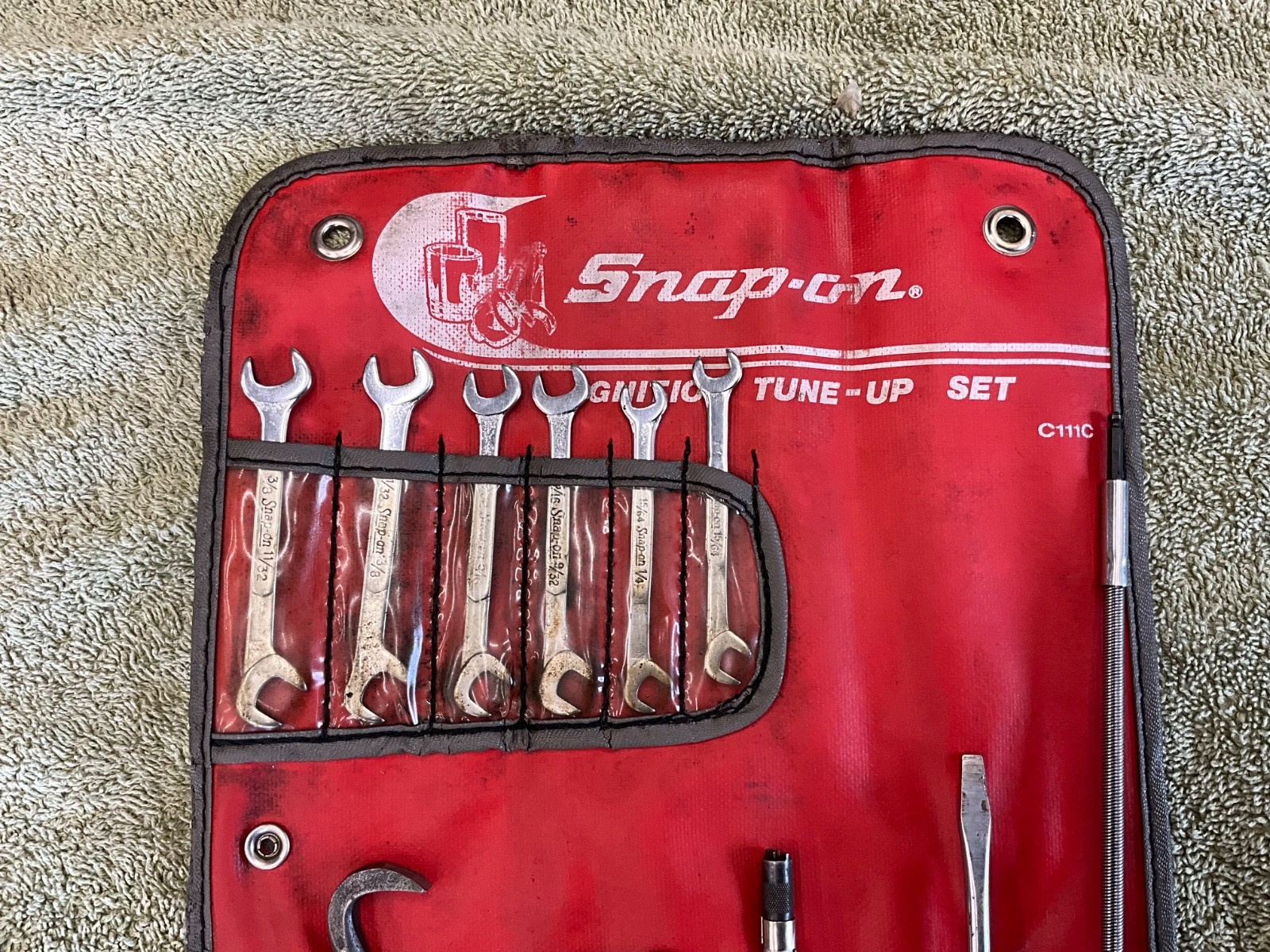Snap On 2011C-IT-K IGNITION TUNE UP SET + KIT BAG C-111C