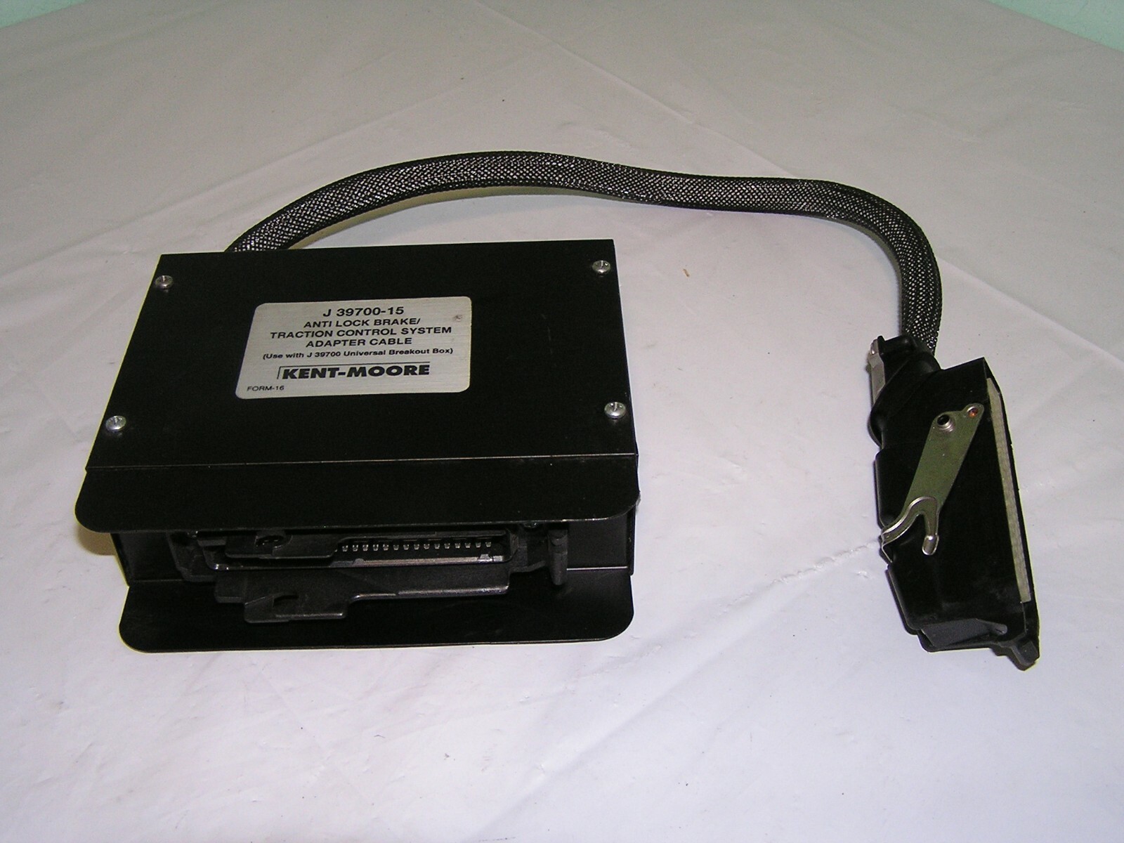 KENT-MOORE J-39700-15 ANTI-LOCK BRACK TRACTION CONTROL SYSTEM ADAPTER CABLE