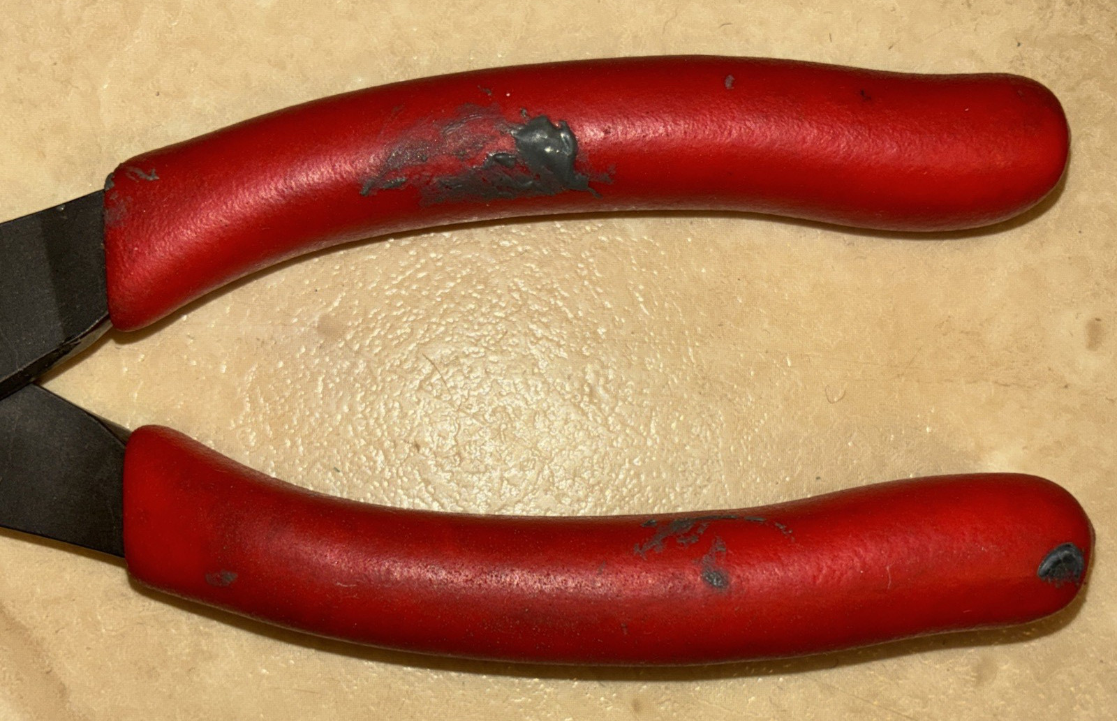 Snap-On 96ACF Talon Grip Red Needle Nose Pliers