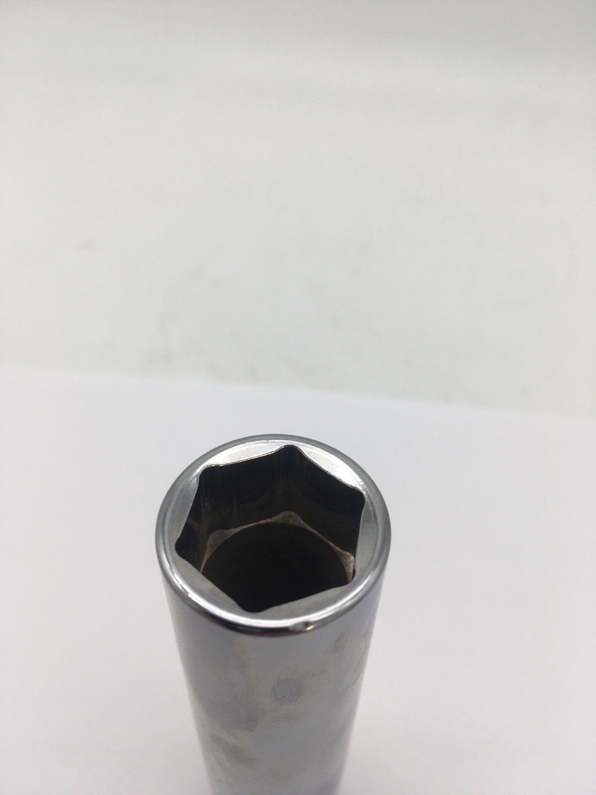 Snap-on Tools TS221 1/2″ Drive 11/16″ SAE Deep 6 Point Socket USA