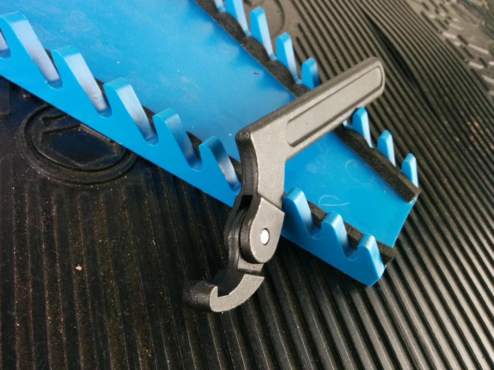 #af775 NEW Blue-Point 3/4″ to 2″ Adjustable Hook Spanner Wrench AHS300B