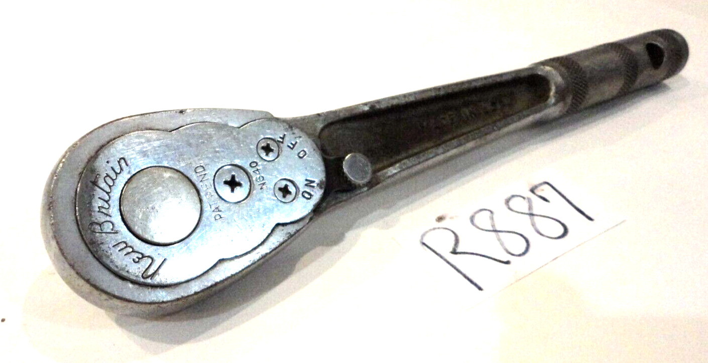 NEW BRITAIN TOOLS VINTAGE OLDER 1/2 DRIVE RATCHET 10-1/4 INCHES LONG NS40