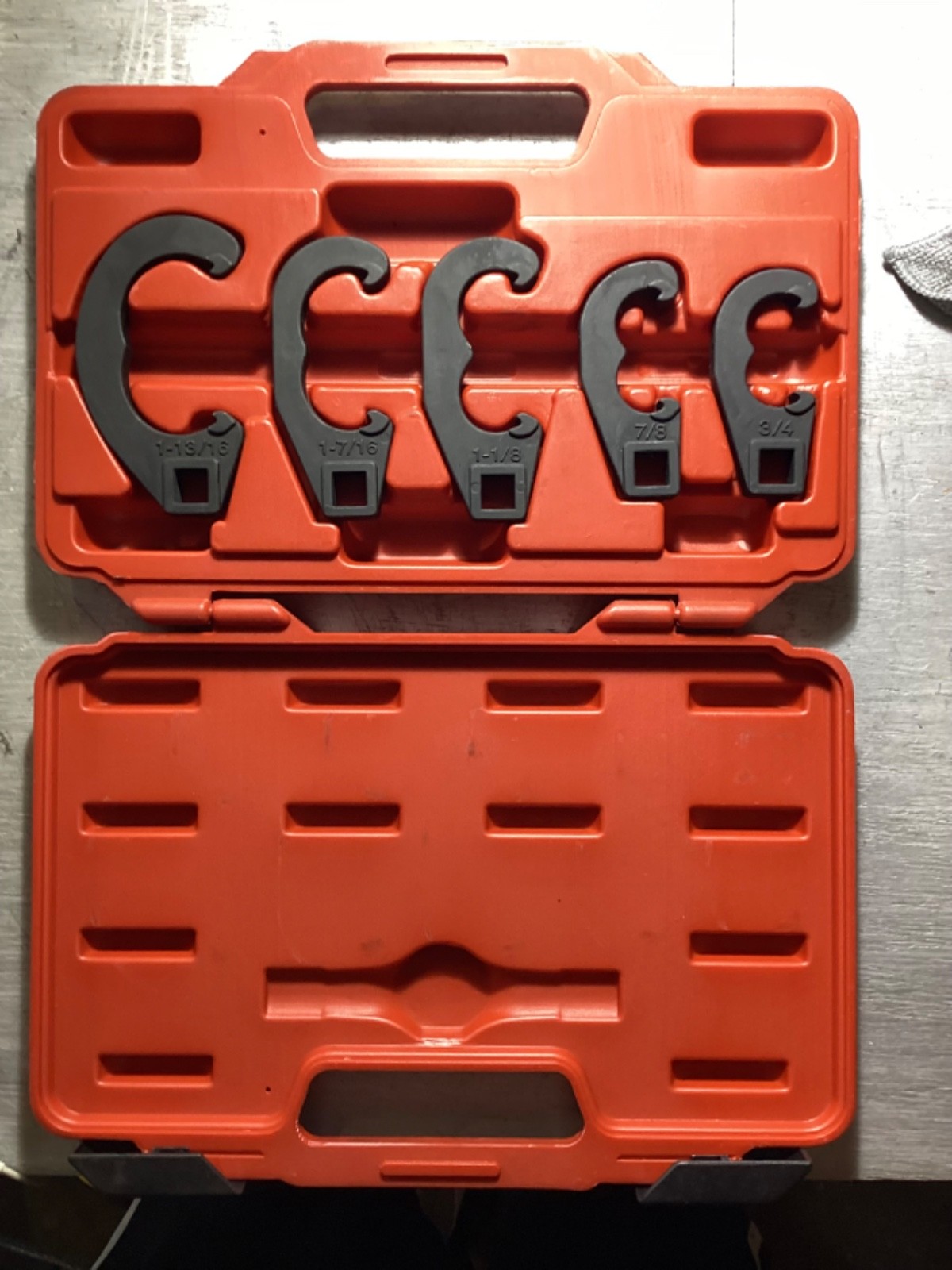 Tie Rod Tool Set See Pictures for Sizes. in Excellent Condition