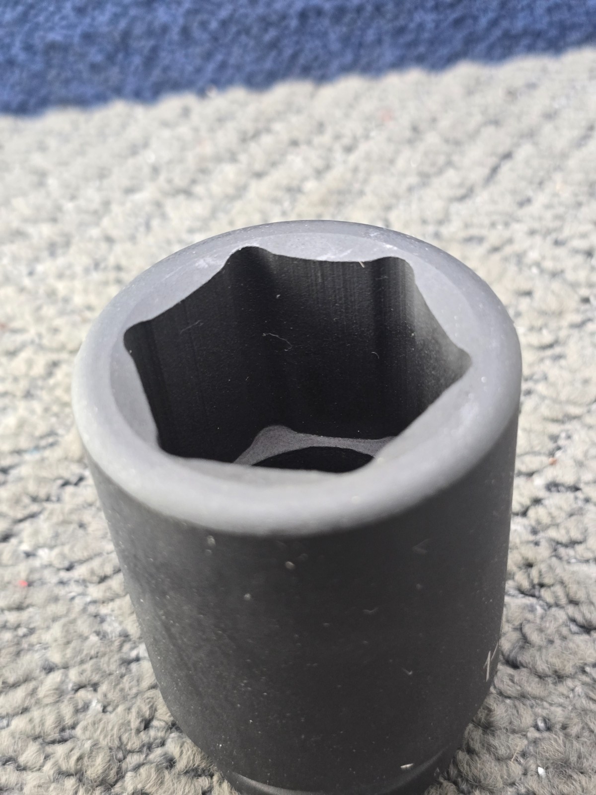 Grey Pneumatic 4052D 1″ Drive 6-Point Hex 1-5/8″ Deep Impact Socket Black Oxide
