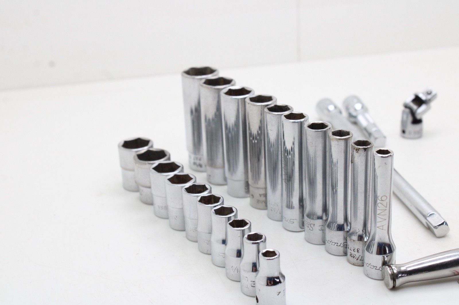 Snap-on 144TMPB 44 Piece 1/4″ Drive 6-Point Metric/ SAE General Service Set USA