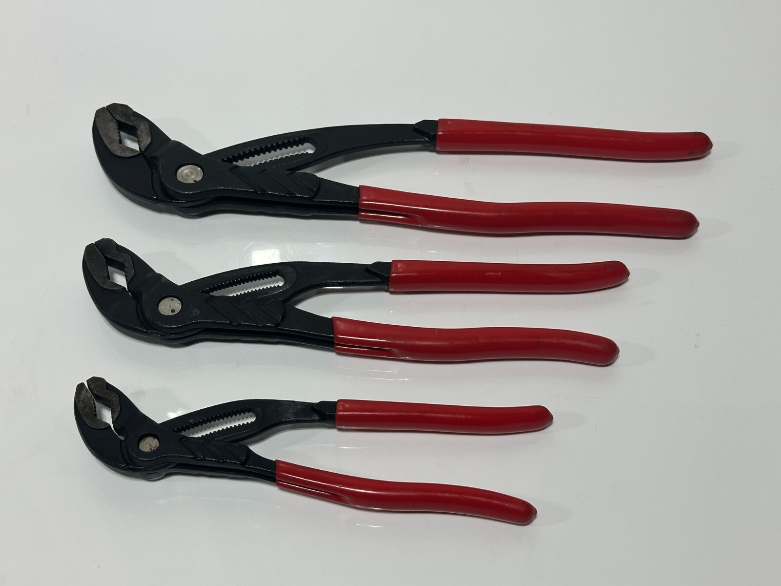 GEARWRENCH 82118 3 Piece Push Button Tongue and Groove Plier / Multi Grip Set
