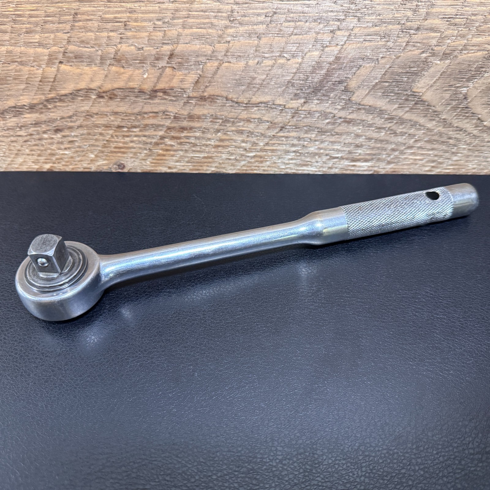 DURO-CHROME 675A 1/2 Drive Ratchet Reversible w/ Knurled Handle 10″ Vintage USA
