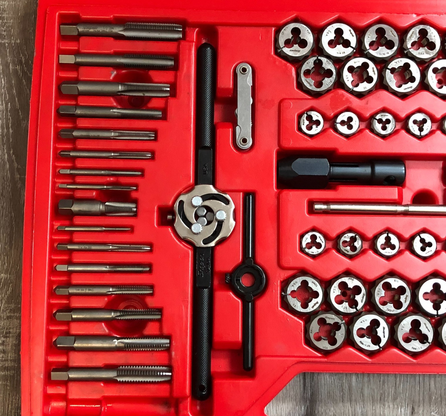 Snap On TDTDM500A 76 Piece Tap & Die Set (Missing 1 Piece)