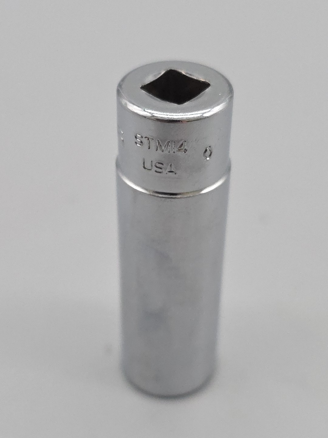 Snap-on Tools 7/16″ Deep Socket 1/4″ Drive 6pt Point STM14 USA