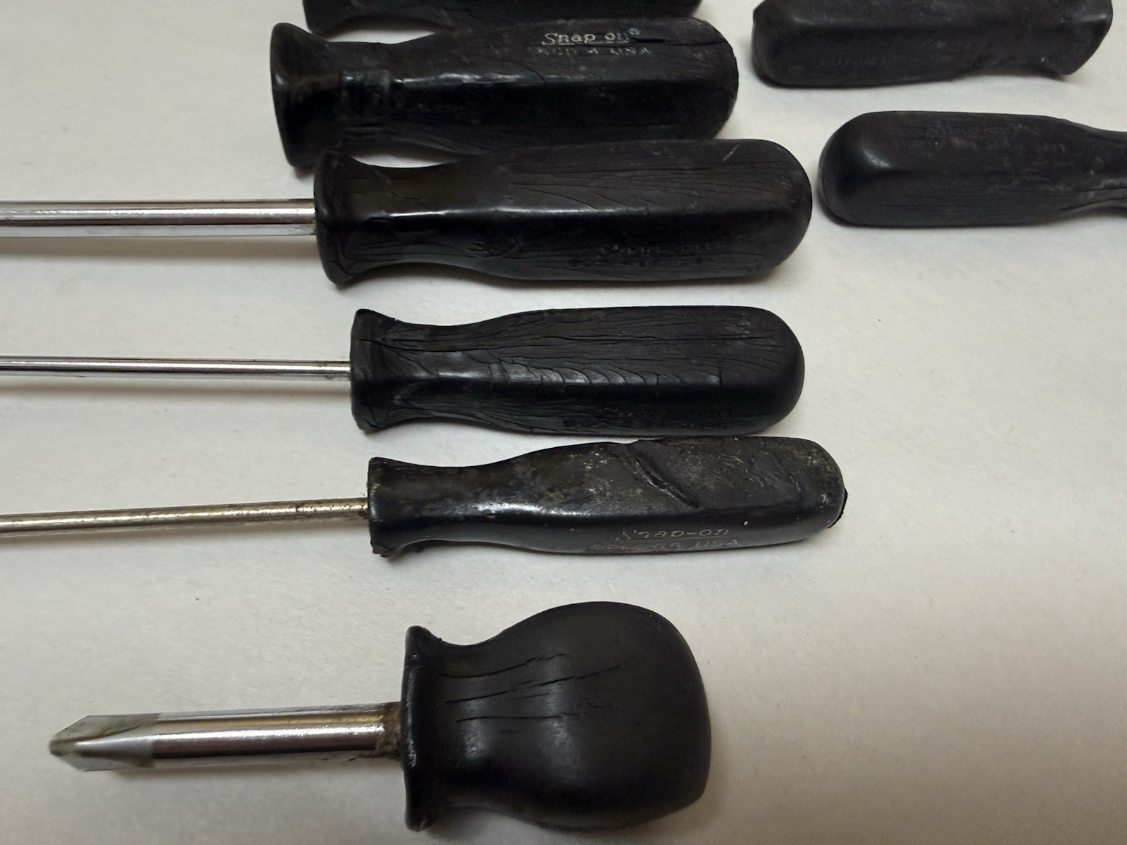 Damaged 9 pc Lot Snap-On USA Black Hard Handle Screwdriver Stubby Phillips SSD