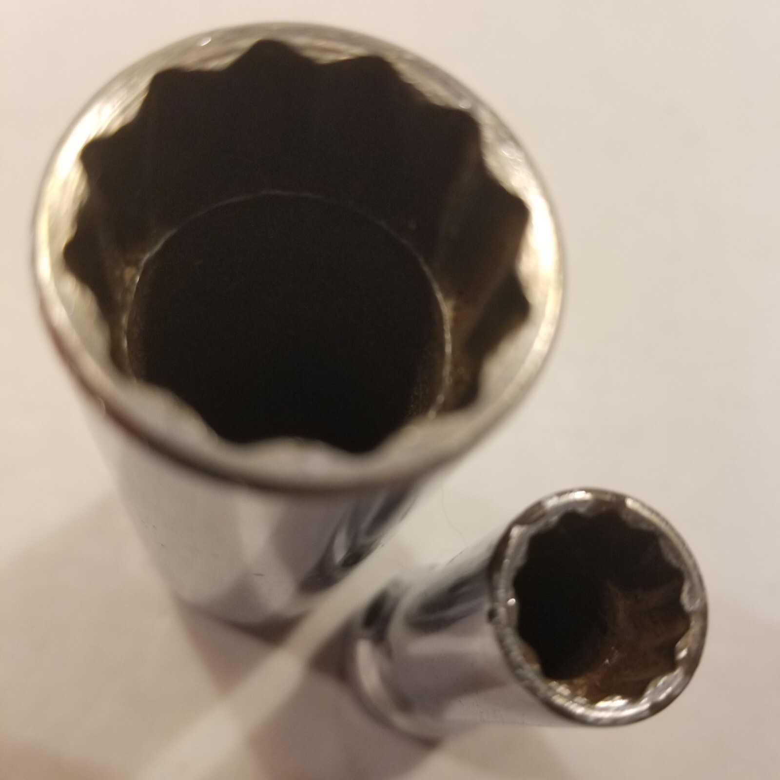 2 Snap-On Sockets 3/8″ Drive Deep 12 Point 3/4″ SF241 And 3/8″ SF121