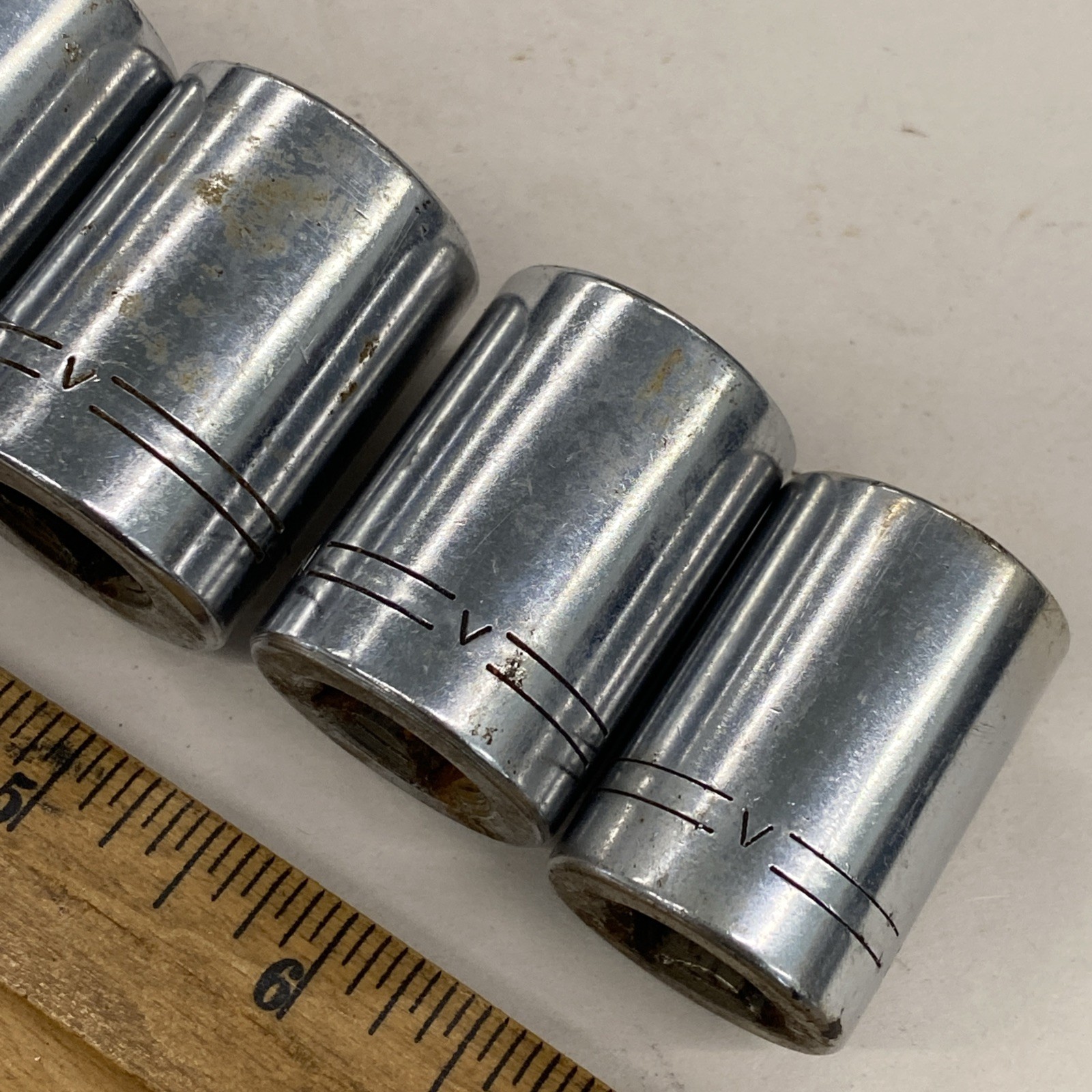 Craftsman USA 1/2 dr. 6 pc. 12 pt socket set Rare V-Series 3/4 – 1-1/16″, M0868