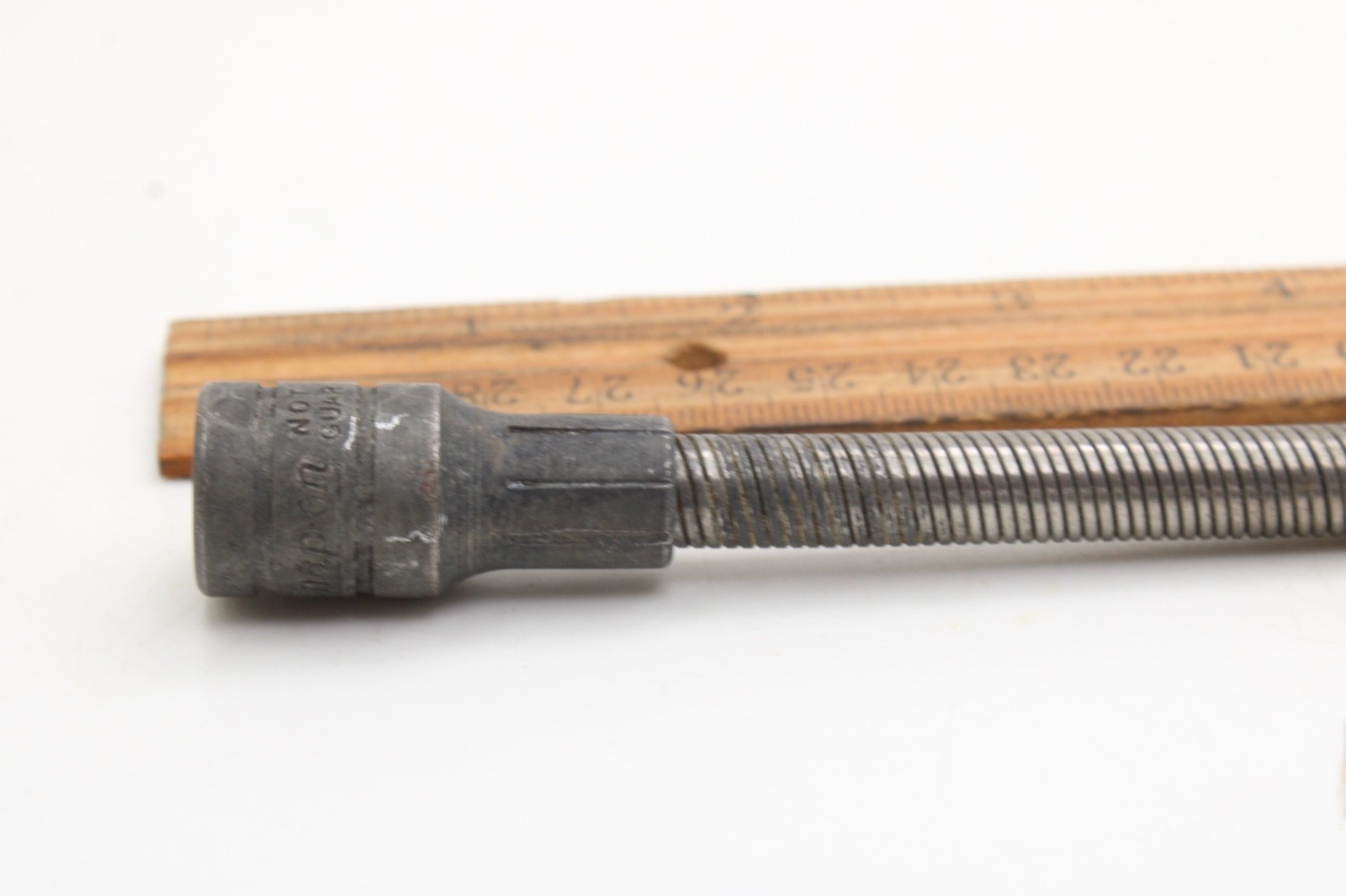 Snap-on FX-61 3/8” Drive 8″ Long Flexible Shaft Extension USA