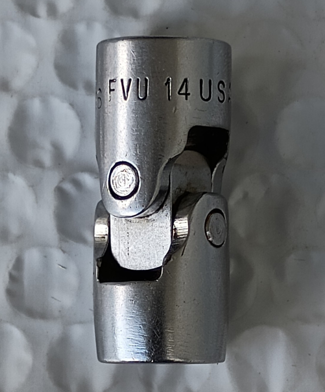 SNAP ON FVU14, 3/8″ DRIVE, 7/16″ SWIVEL/UNIV. SOCKET, SHALLOW, 12 POINT.