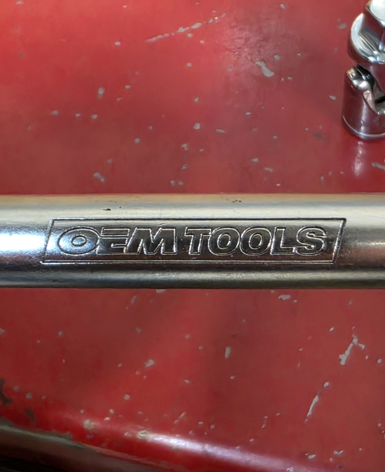 OEM Tools 3/8″ Dr Ratchet + Perf Tools 10pc Socket Set 6Pt 1/4″ 5/16″ 3/8-13/16″