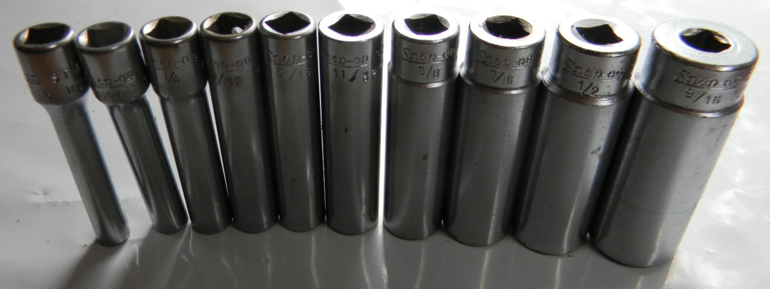 SNAP-ON 1/4″ DRIVE 33PC SAE 6/8PT GENERAL SERVICE SET IN RED METAL STORAGE BOX
