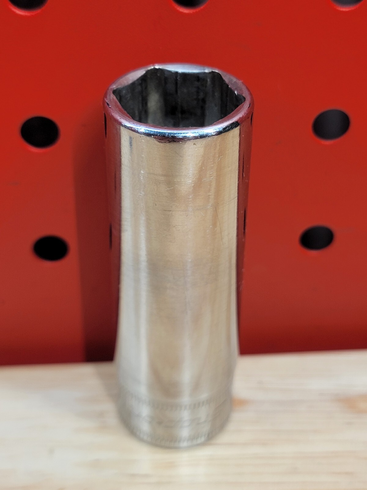 Snap-on Tools SFSM17 3/8″ Drive 17mm Metric 6-Point Deep Chrome Socket