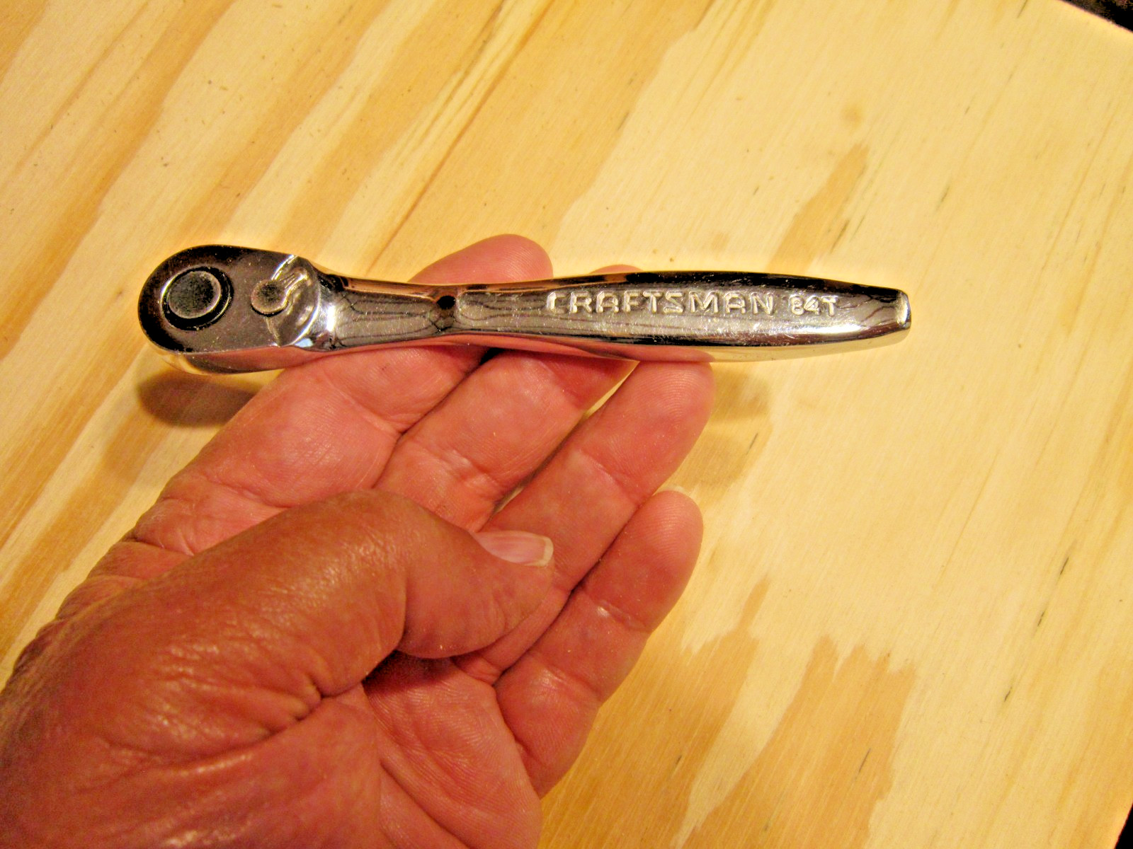Craftsman 1/4″ Drive Thin Profile Ratchet 84 Tooth 44994 L-AE