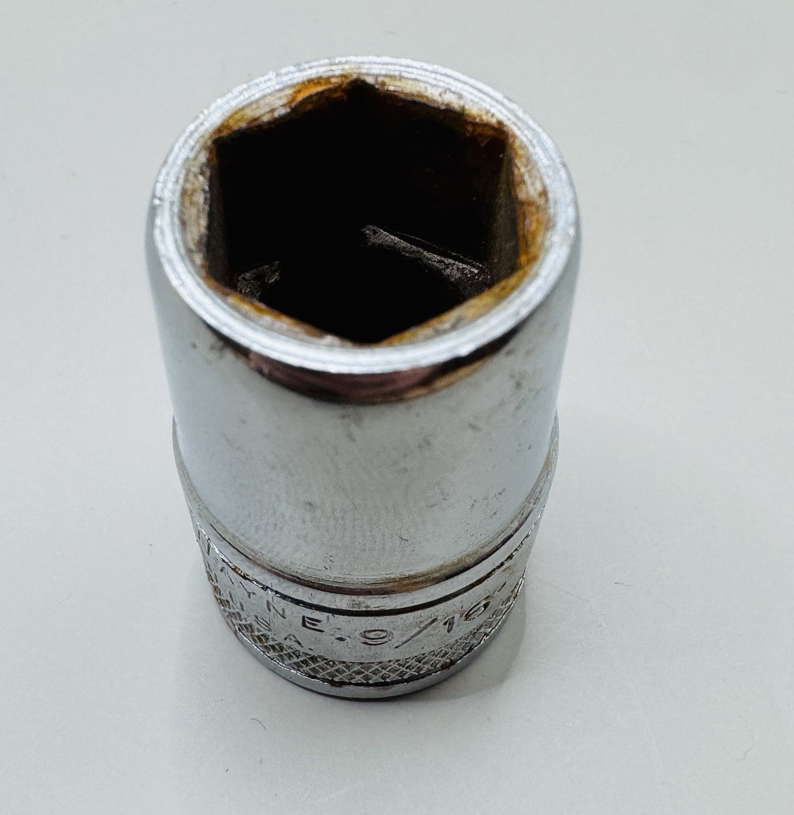 Vintage SK Tools Wayne 9/16″ Chrome Socket 1/2″ Drive 6-Point Socket 40118