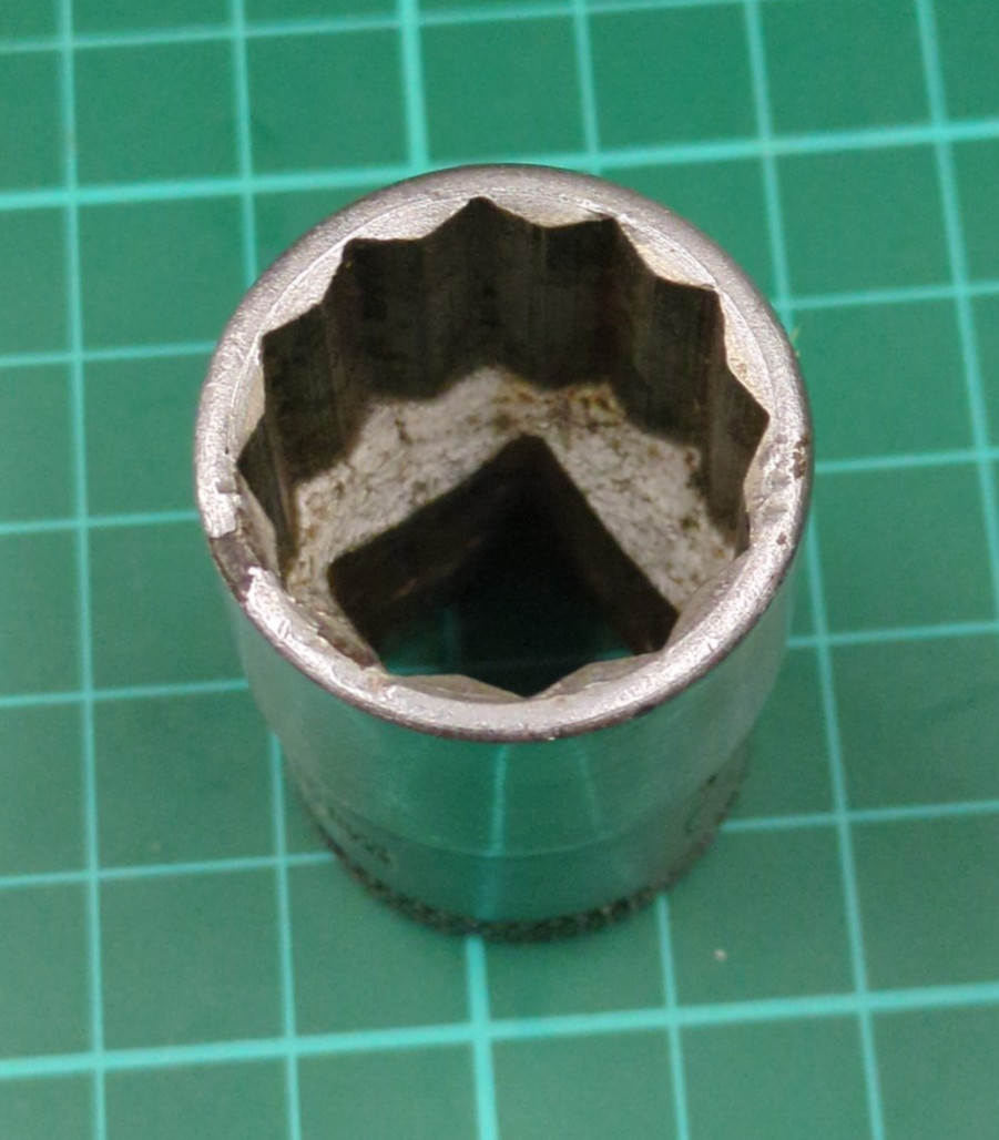 Vintage GEDORE 1/2″ Drive 12 Point, 25/32″ Shallow Socket Made In Germany