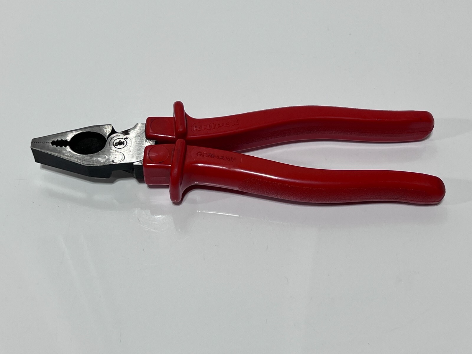 Cornwell KNIPEX AE-KN 0202-8E Insulated High Leverage Cutting & Gripping Pliers