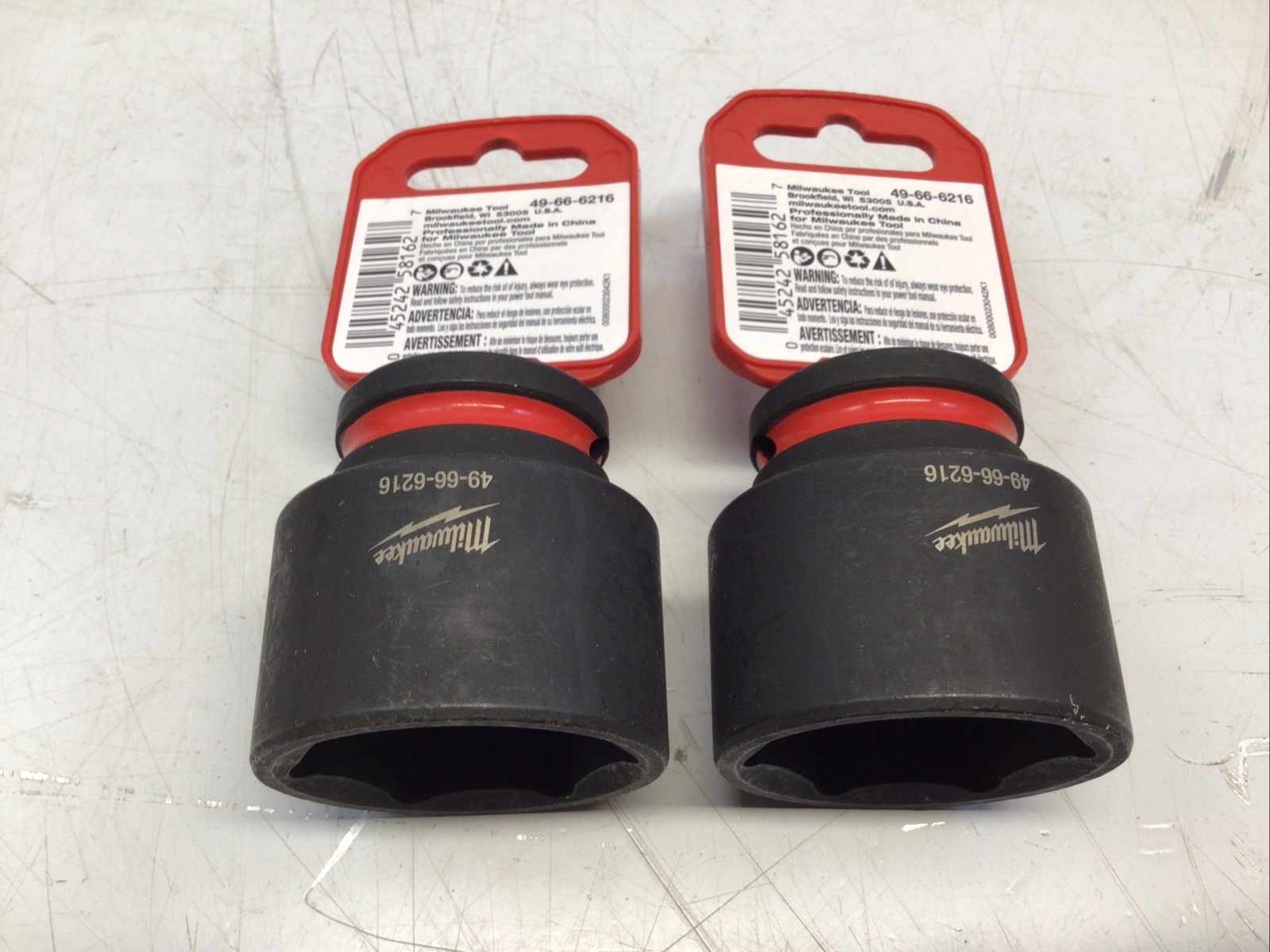 Milwaukee 49-66-6216 1-3/8 In. Shockwave Impact 1/2 In. Drive Socket 1-3/8″ 2pk