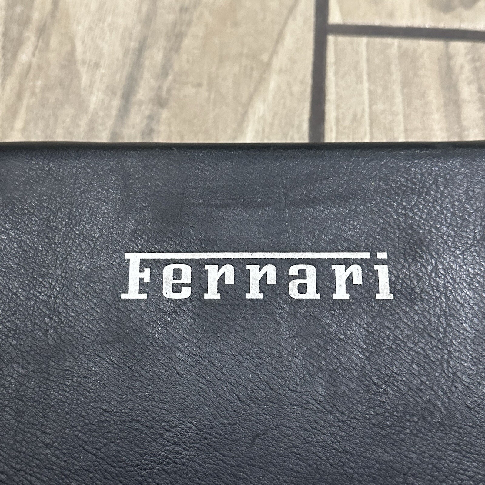 FERRARI 458 Speciale car tool set Electrical Fuse bulbs Leather Case