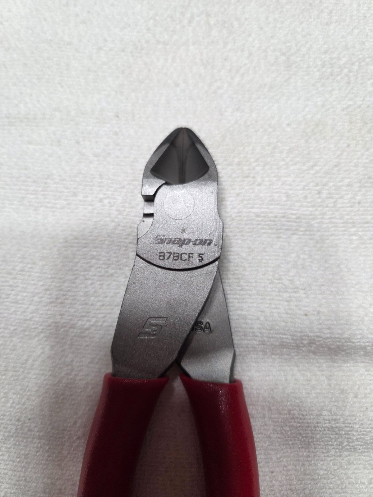 Snap-on Tools USA NEW RED Soft Grip 7″ VectorEdge Diagonal Cutter 87BCF