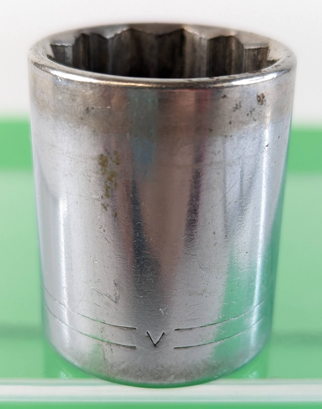 Craftsman USA 1″ 12 Point 1/2″ Drive Shallow Socket G Series 47516