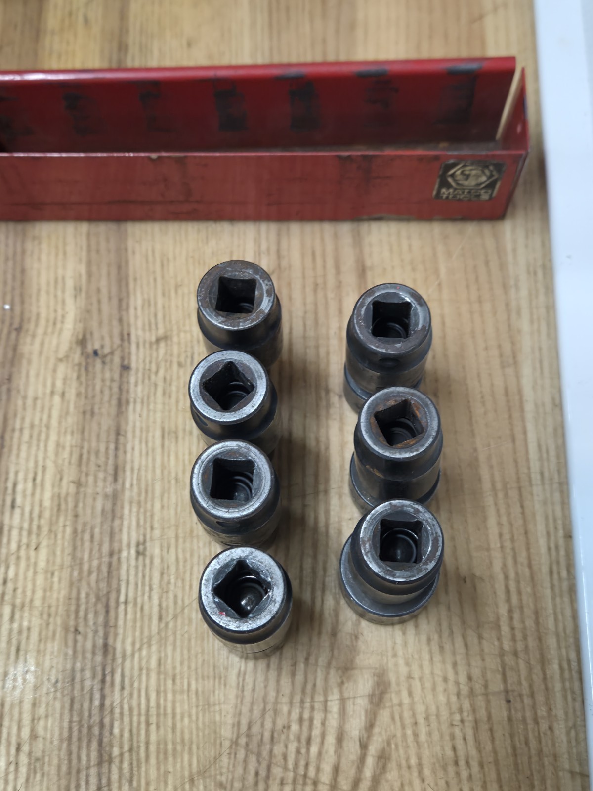 MATCO 3/8″ Drive 7pc 3/8″-3/4″ Impact Swivel Universal Socket Set w/Metal Tray
